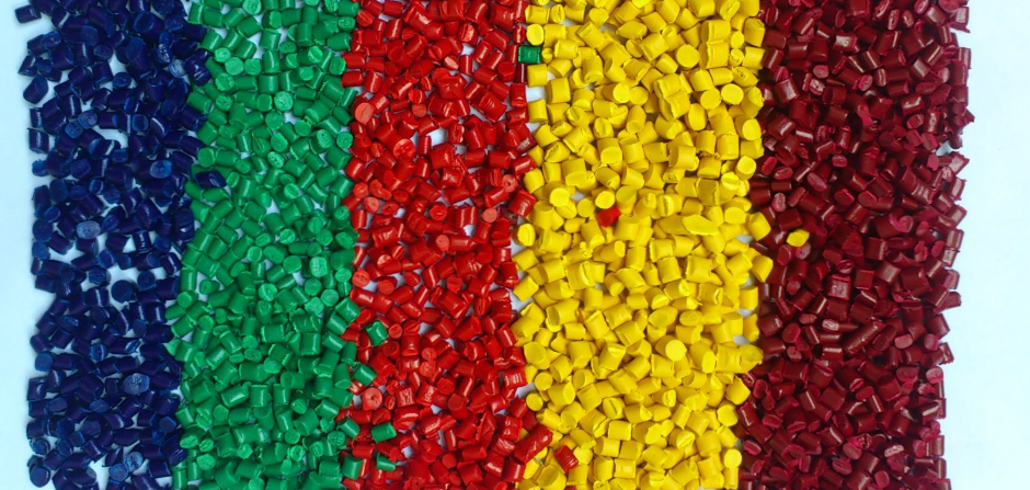 塑料薄膜行業(yè)對色母的要求預(yù)計注意事項有哪些？(圖1)